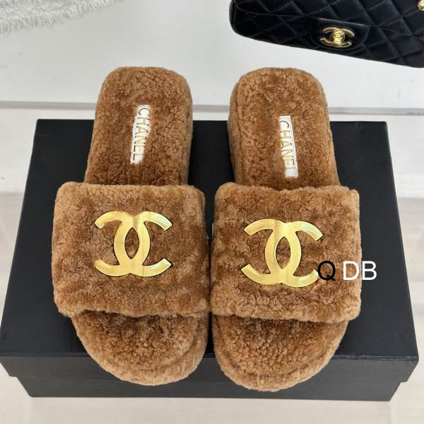 Chanel sz35-40 4C LL1010