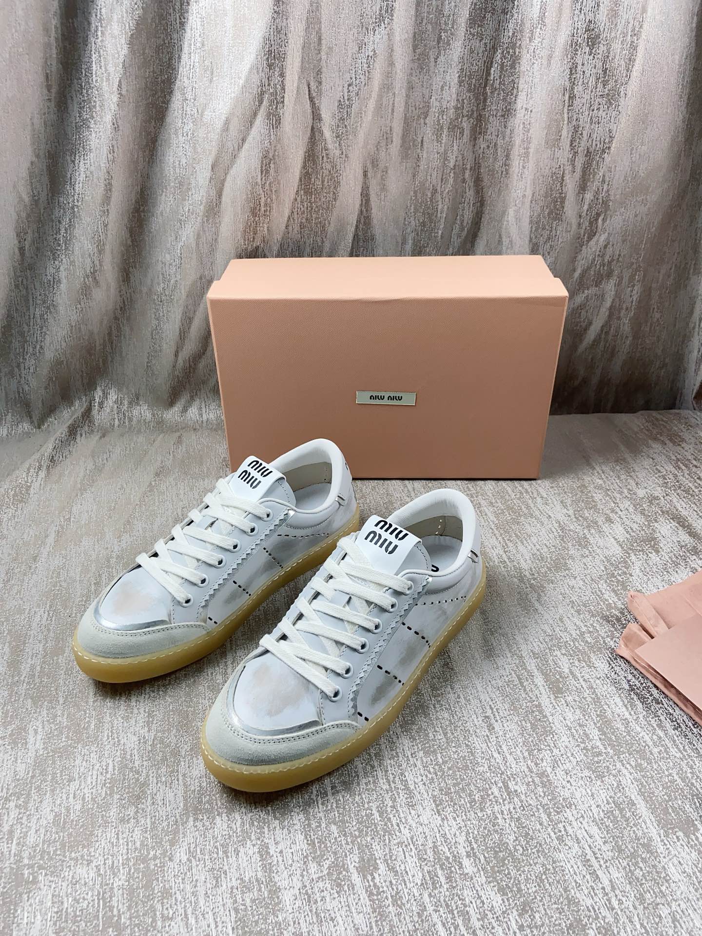 2025 Miumiu ŮͰЬ 0629