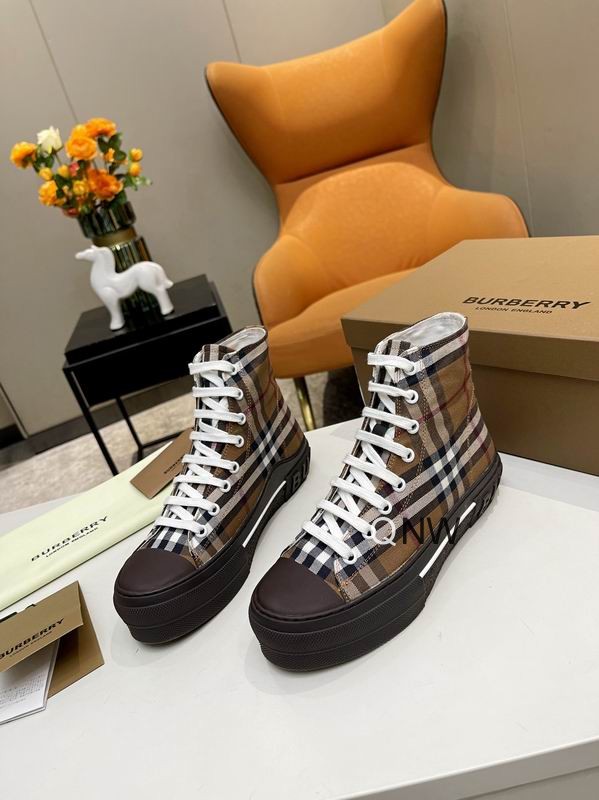 Burberry sz35-41 NW0203