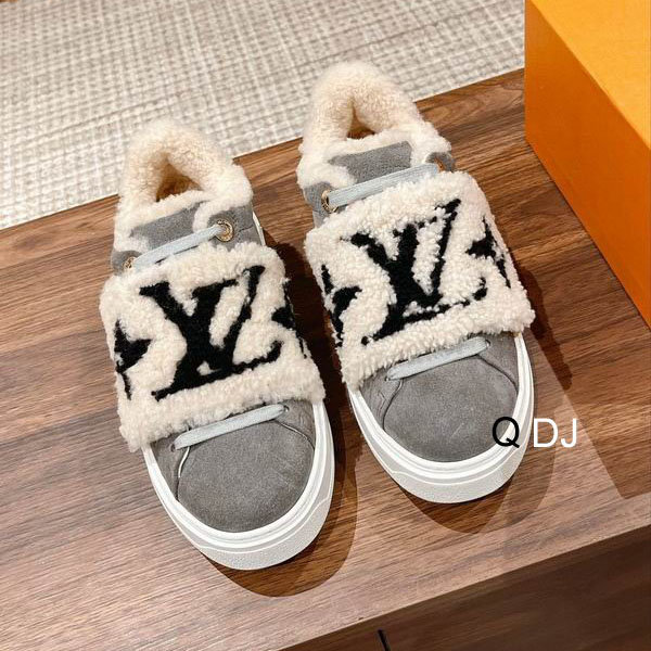 LV sz35-40 DJ0326