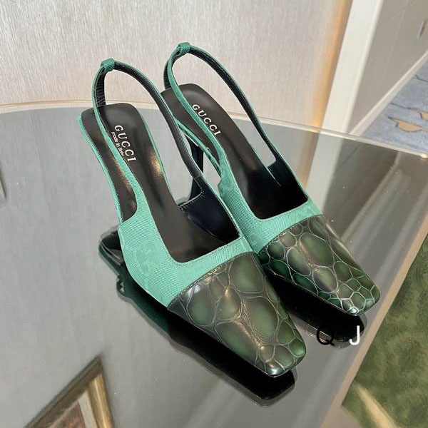 Gucci sz35-42 XJ0323