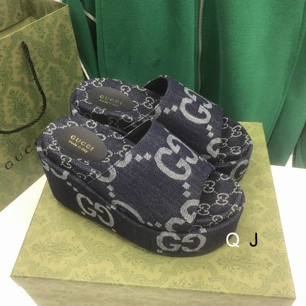 Gucci sz35-40 XJ0320