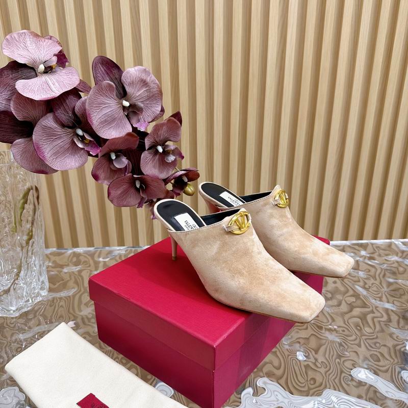 Valentino 35-39 7.5cm mnw02