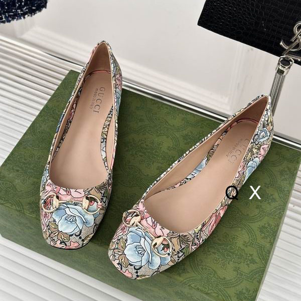 Gucci sz35-39 JX0331