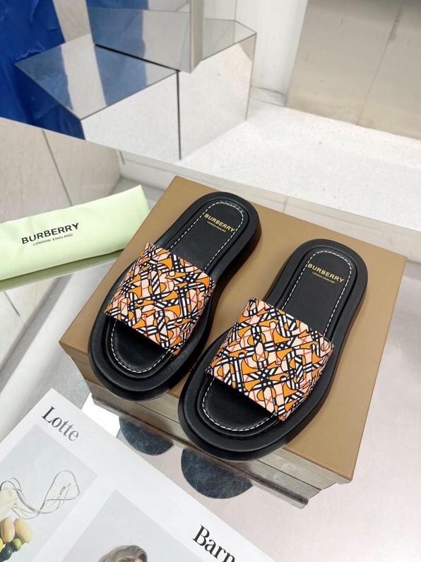 Burberry sz35-44 mnw0317