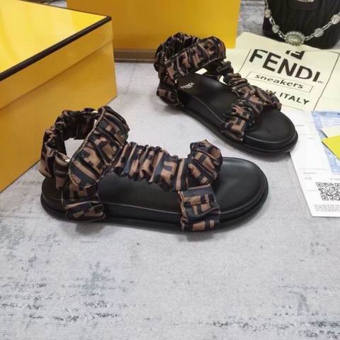 Fendi sz35-46 mnh0201