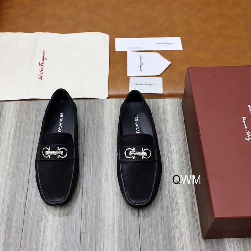 Ferragamo sz38-45 WM0402