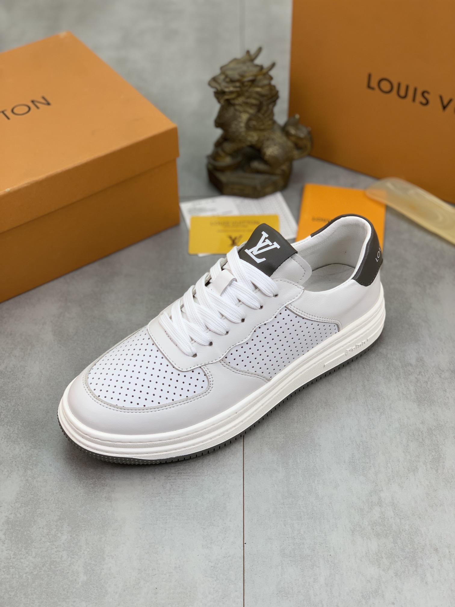 LV sz38-44 mnf0302