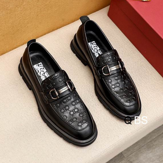 Ferragamo sz38-45 TF0404