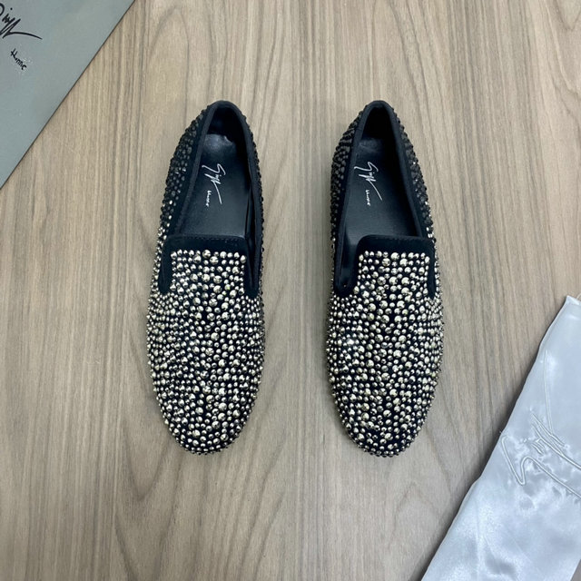Giuseppe Zanotti sz38-44 h0543