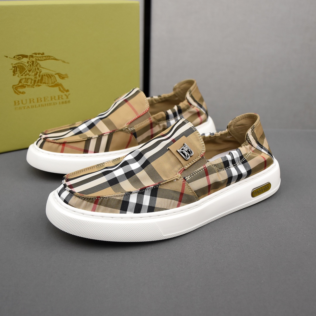 Burberry sz38-44 h0602