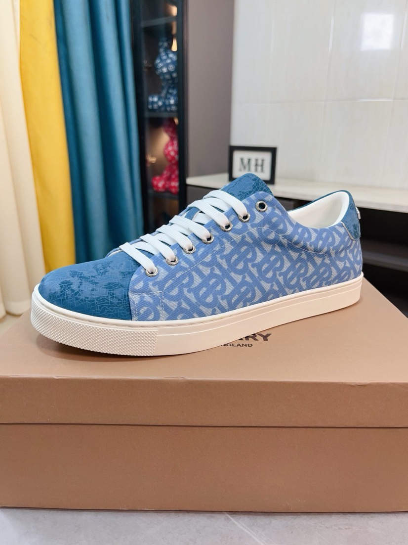 Burberry sz38-44  h0604