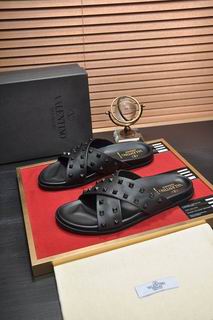 Valentino sz38-45 mnh0302