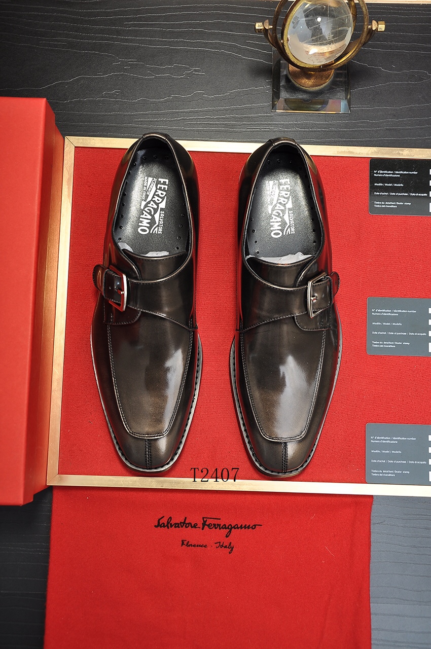 Ferragamo sz38-44 h0711