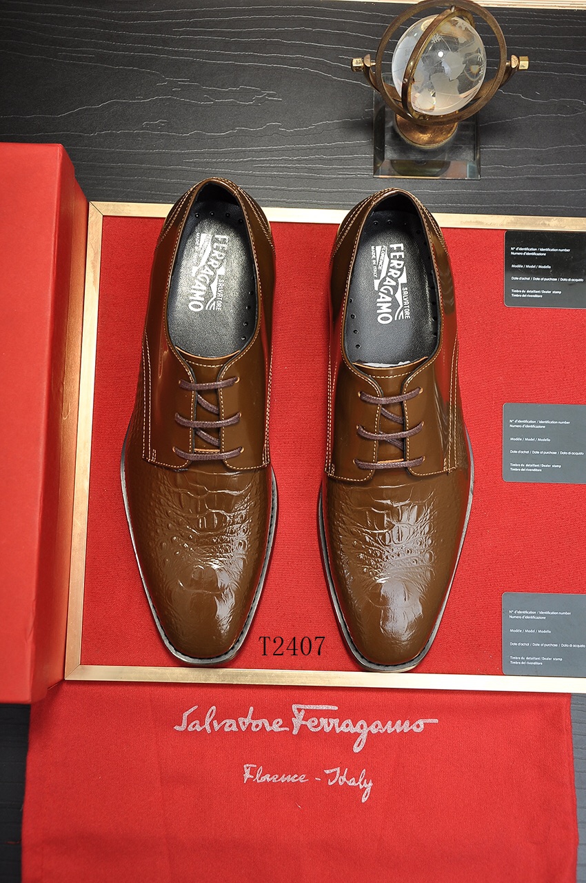 Ferragamo sz38-44 h0727