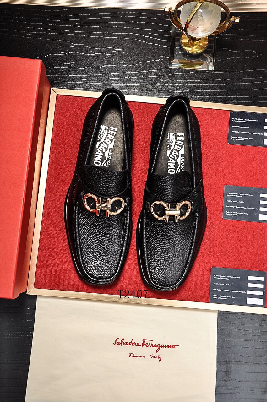 Ferragamo sz38-44 h0731