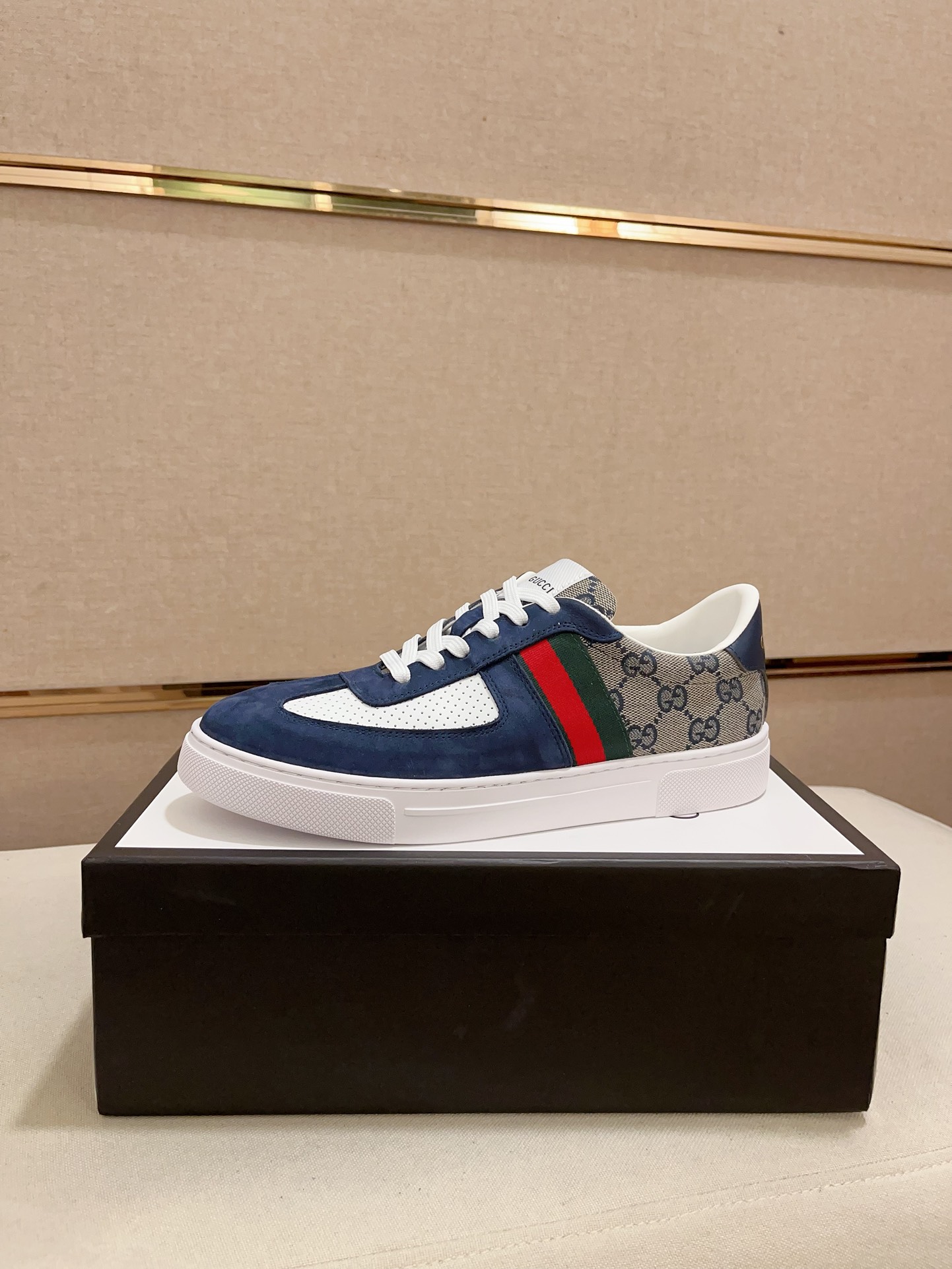 Gucci sz38-44 h0737