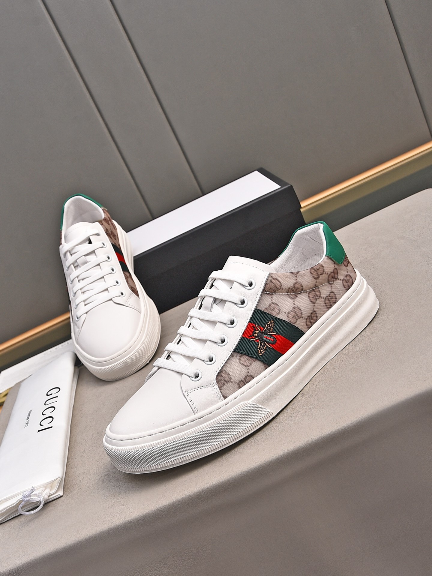 Gucci sz38-44 h0744
