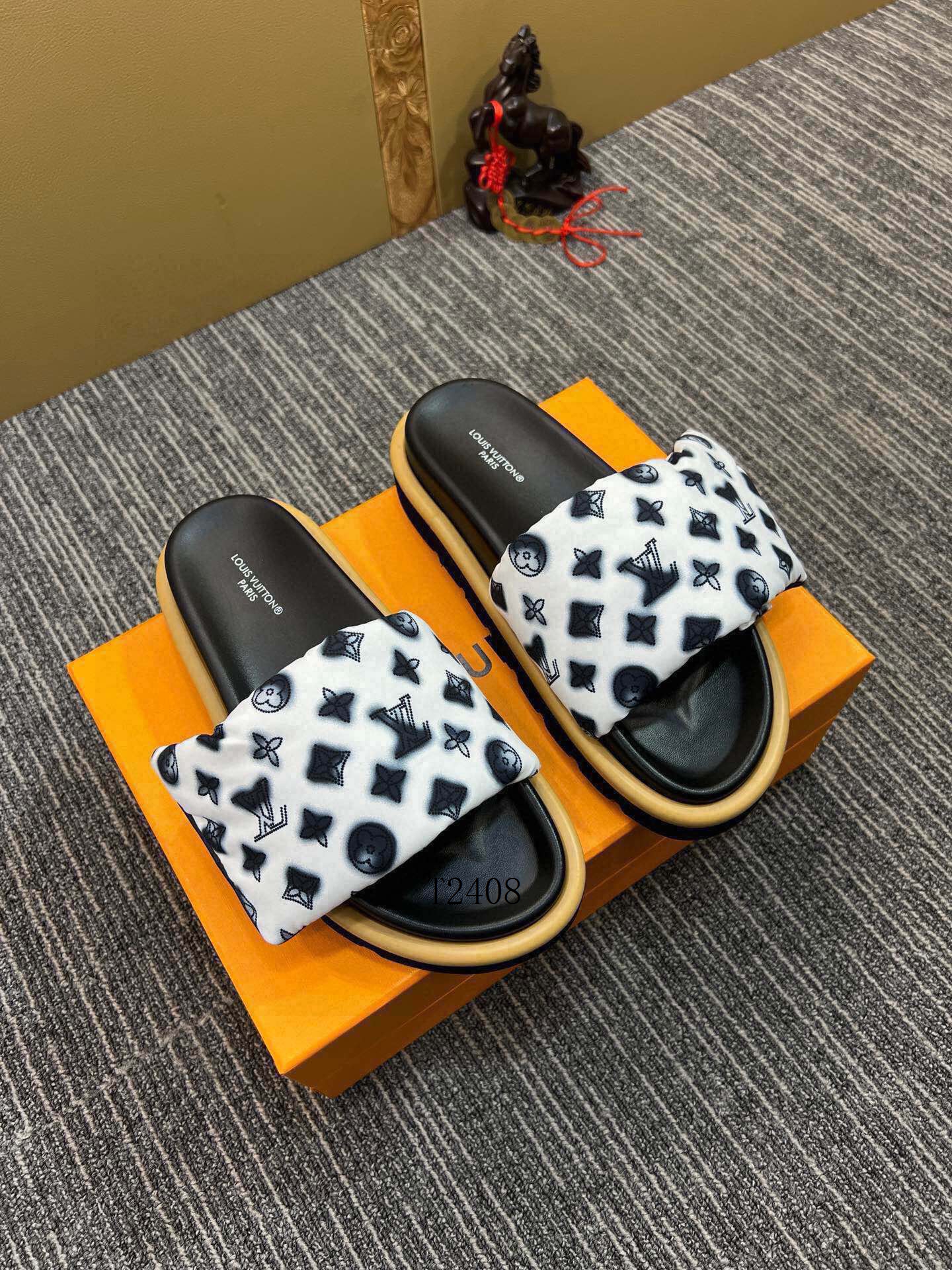 LV sz35-46 h0807