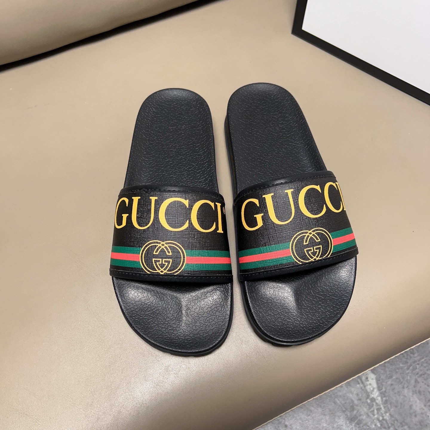 Gucci sz38-45 h0810