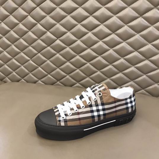 Burberry sz38-46 mnh0401