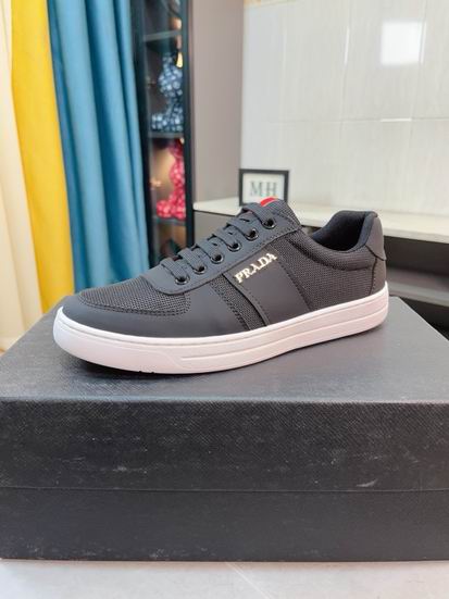 Prada sz38-44 mnh0605