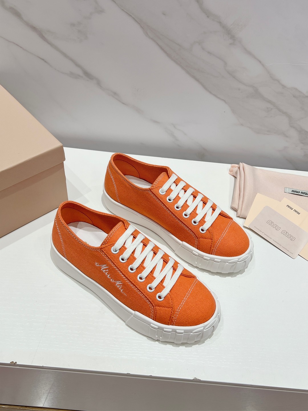 Miu Miu sz35-40 h1001