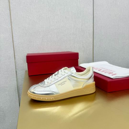 Valentino sz35-44 mnh0703