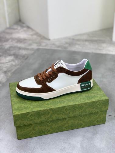 Gucci sz38-44 mnh0607