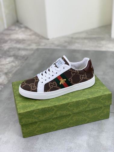Gucci sz38-44 mnh0610