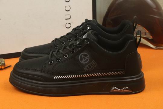 Gucci sz38-43 mnh0905