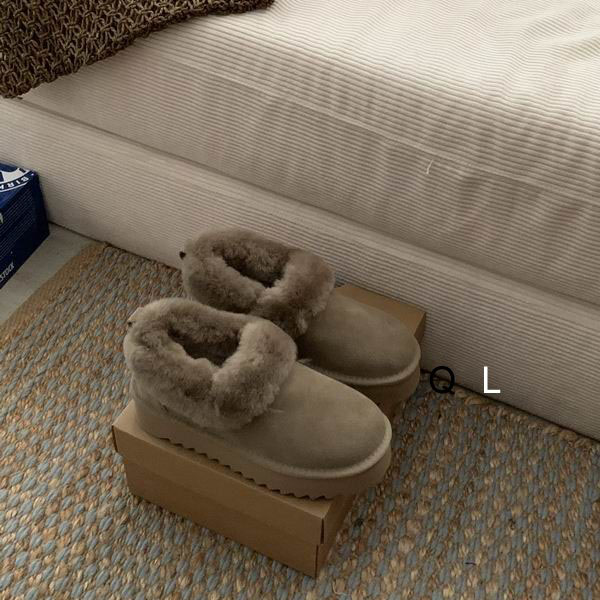 UGG sz35-40 LL1025