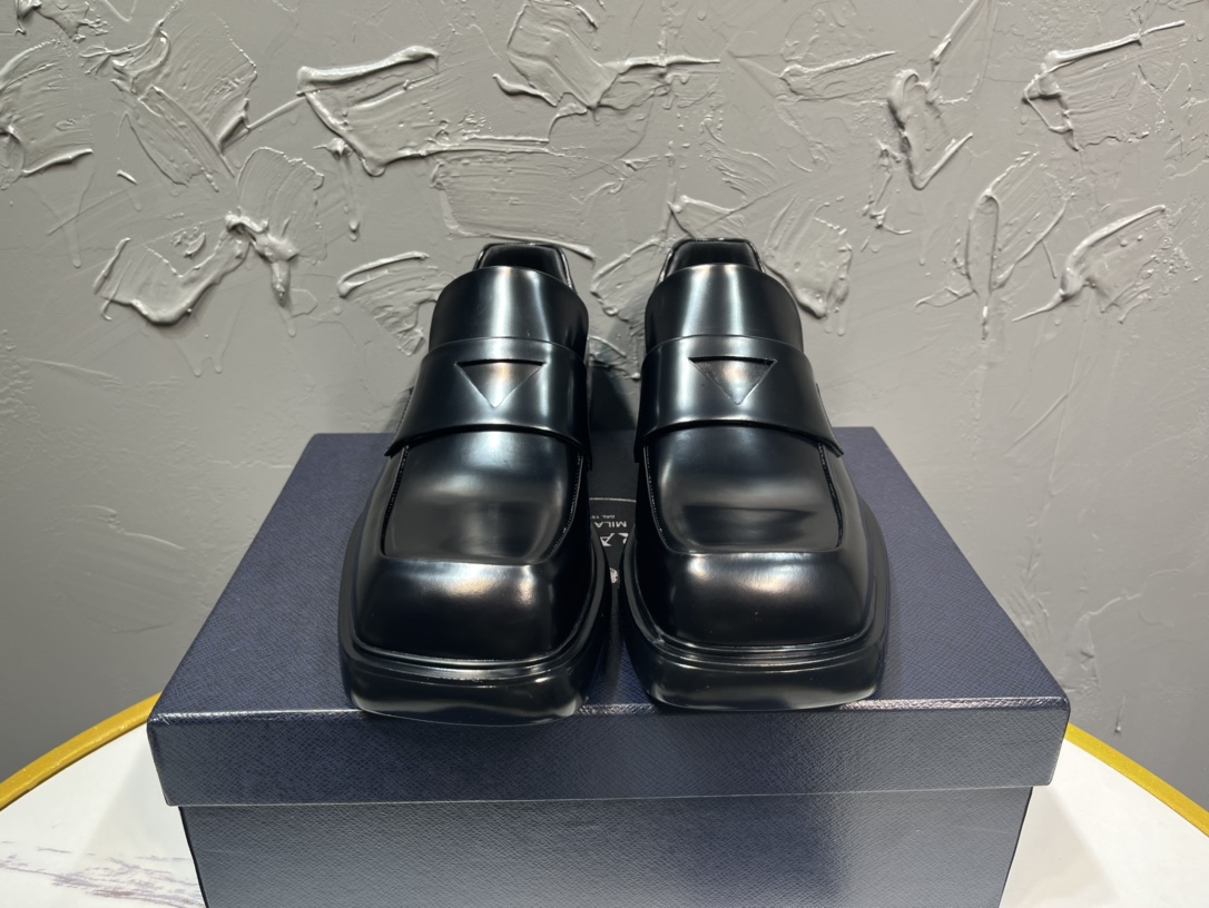 Prada sz39-46 h1013