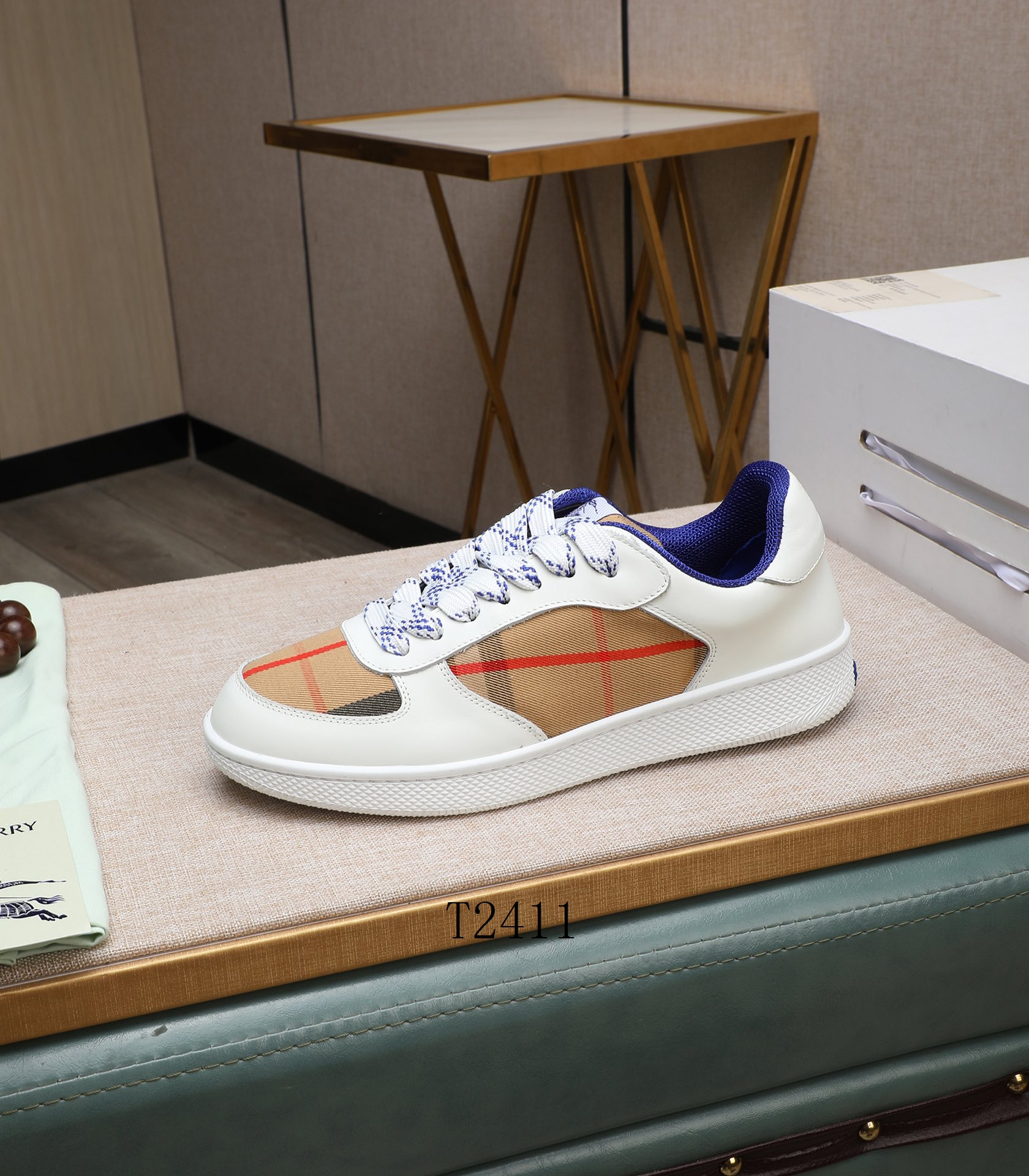 Burberry sz36-41 h1104