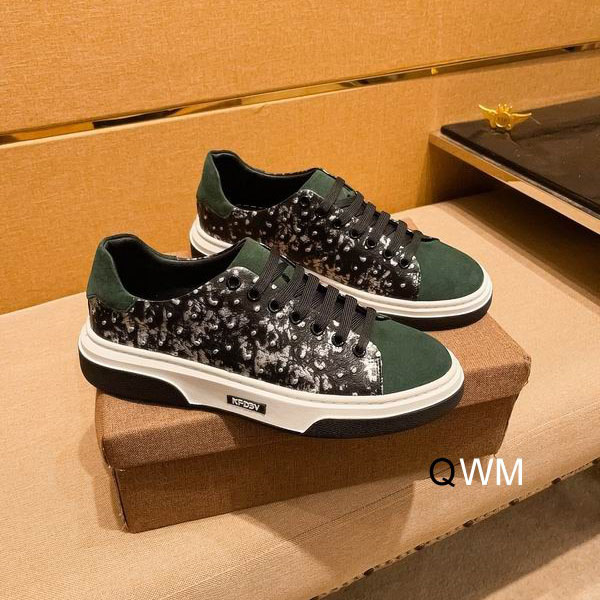 Gucci sz38-45 WM1114