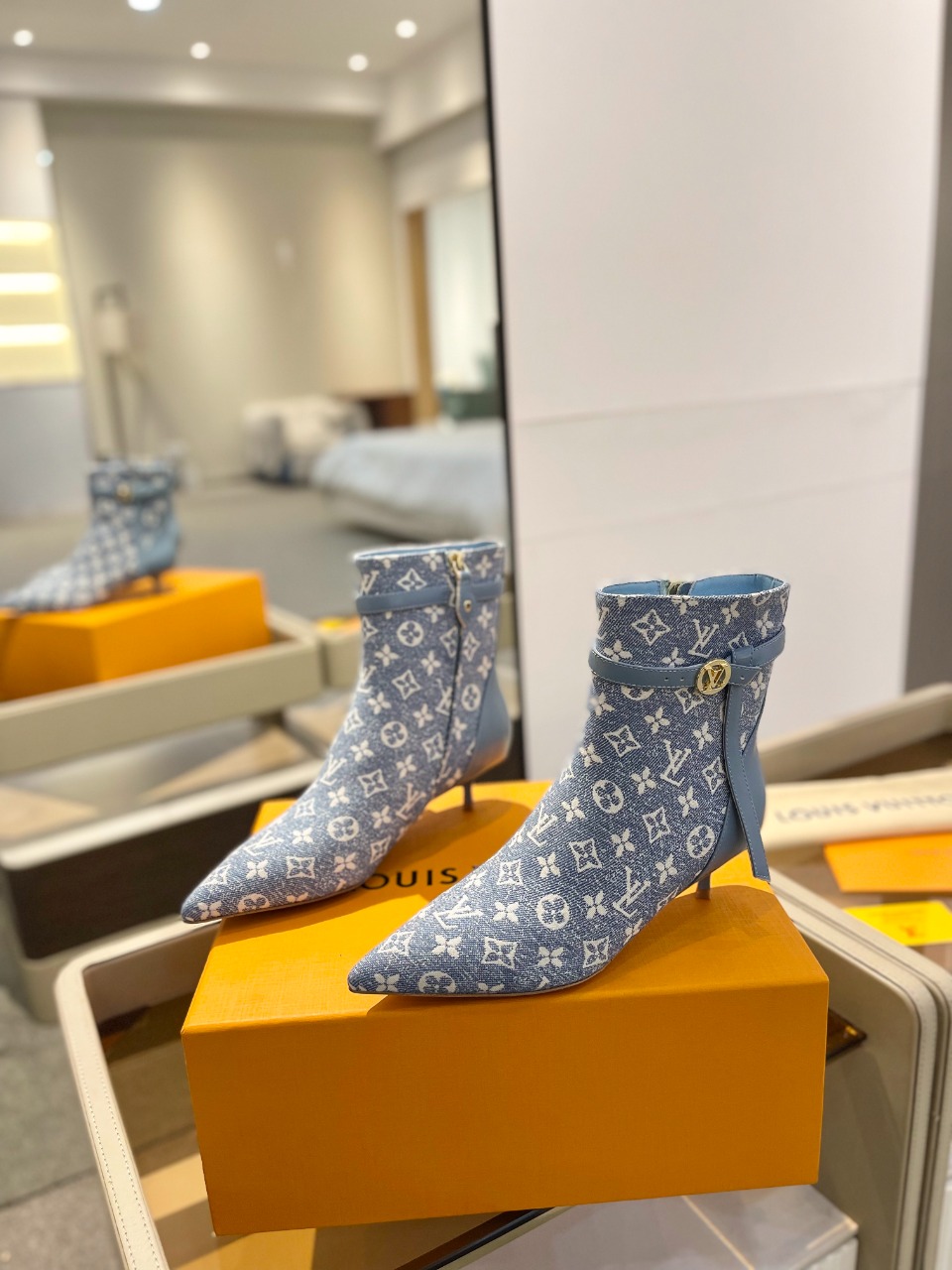 LV sz35-41 4cm h1110