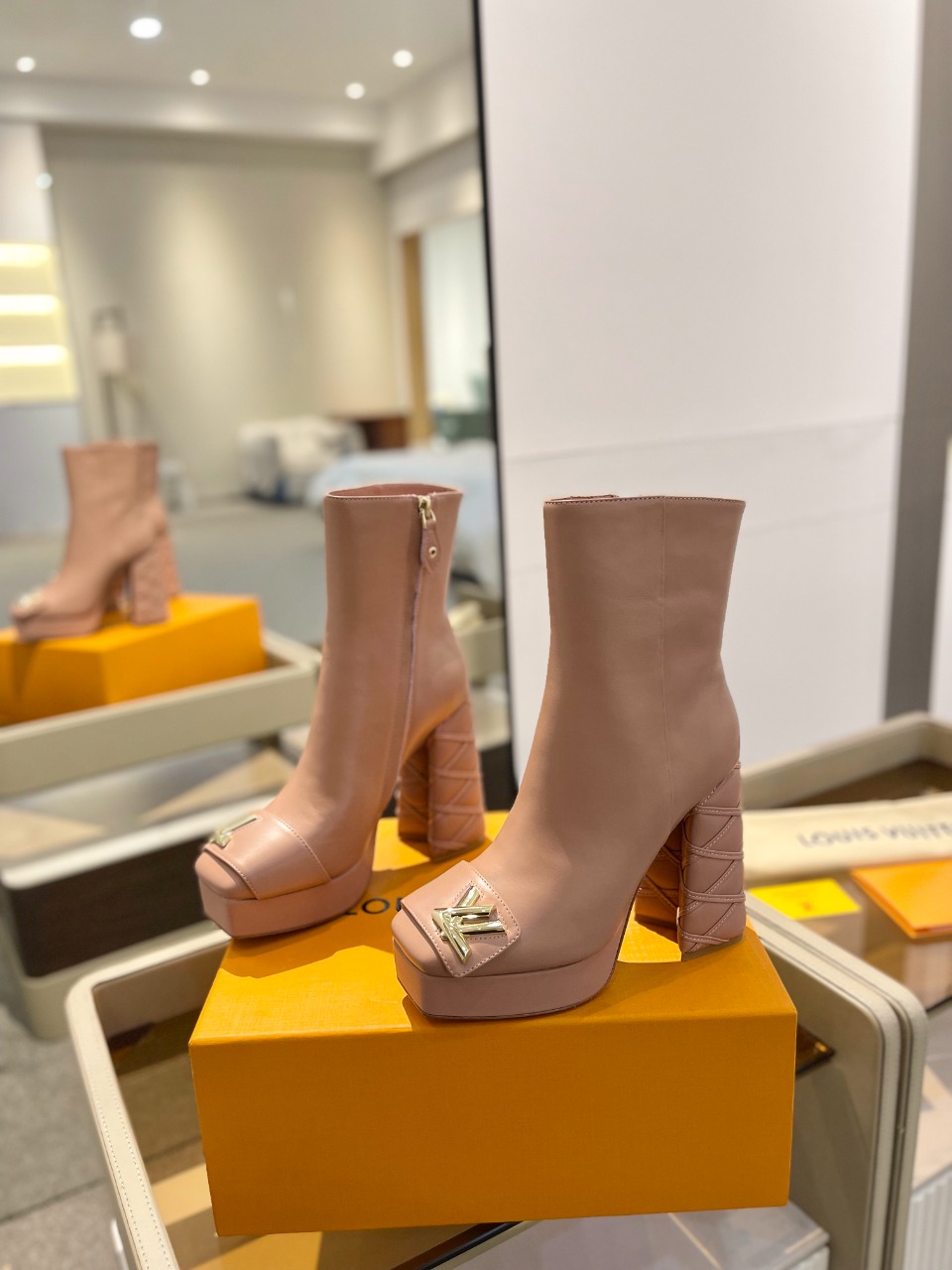 LV sz35-41 12cm h1112