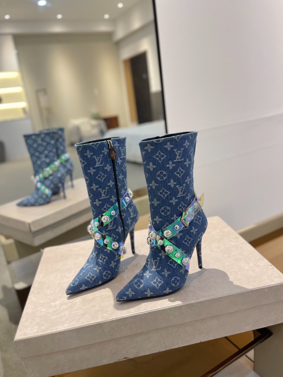 LV sz35-42 10cm h1122