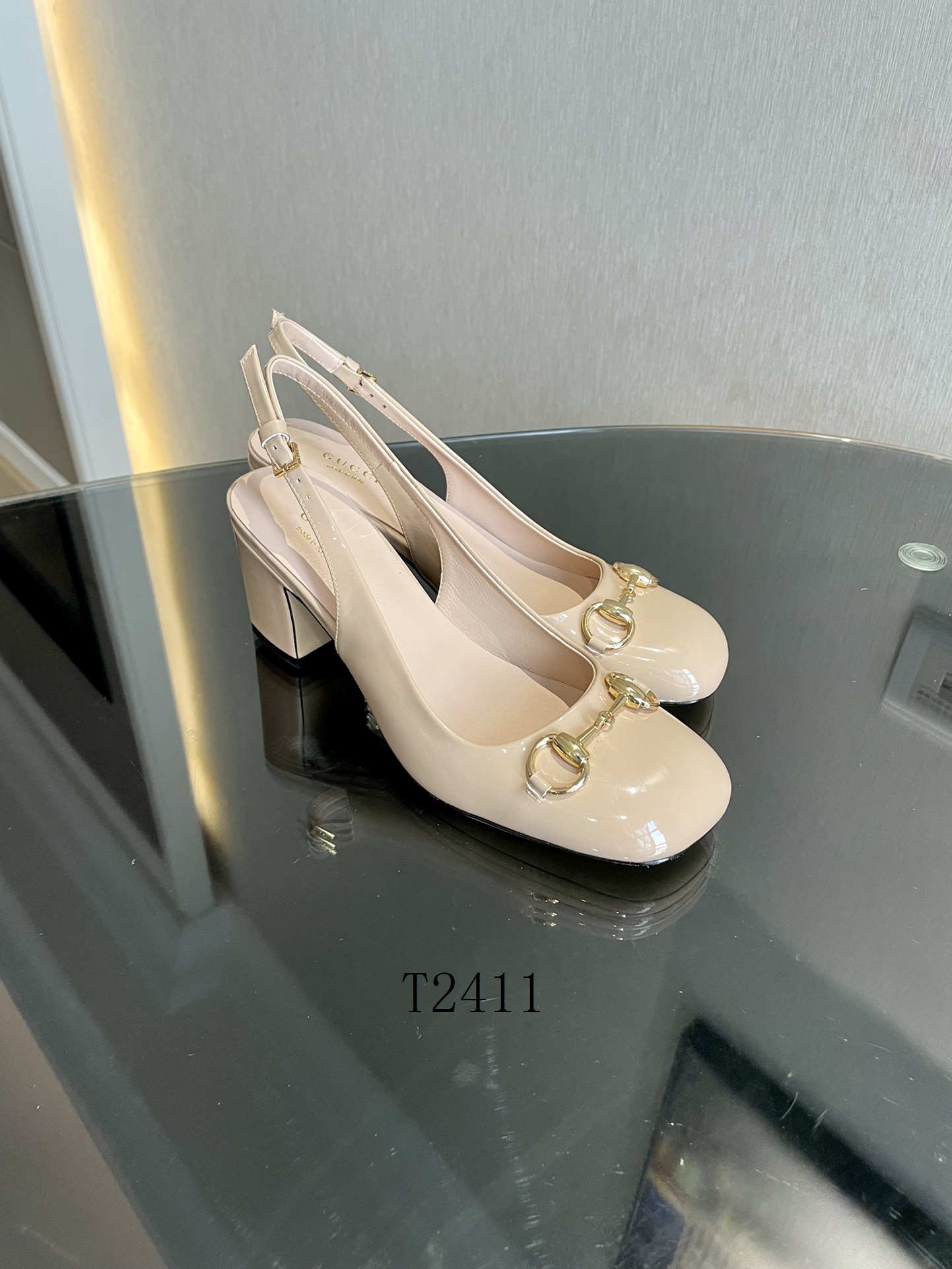 Gucci sz35-42 5.5cm h1111