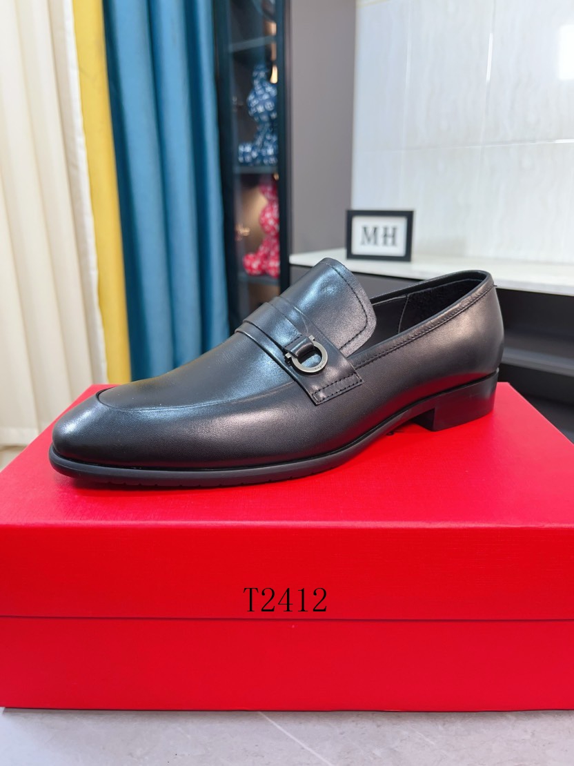 Ferragamo sz38-44 h1213