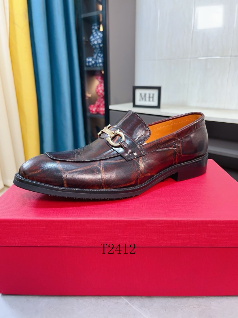 Ferragamo sz38-44 h1216