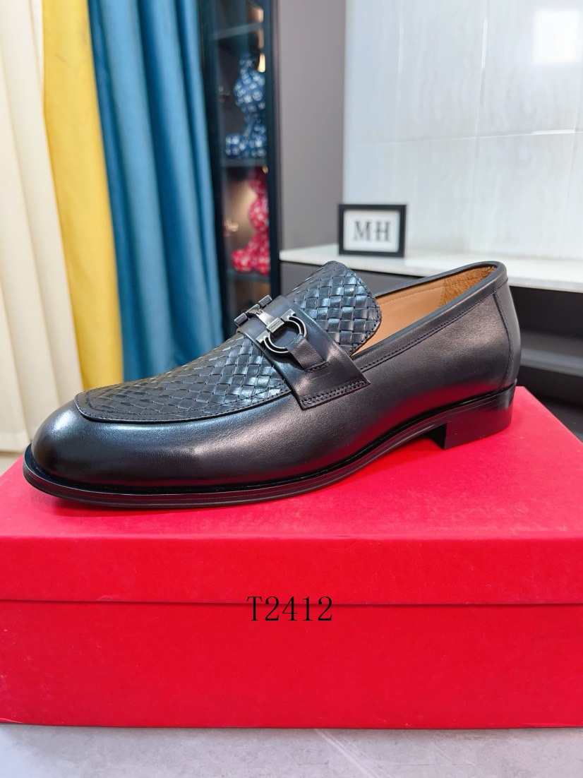 Ferragamo sz38-44 h1223