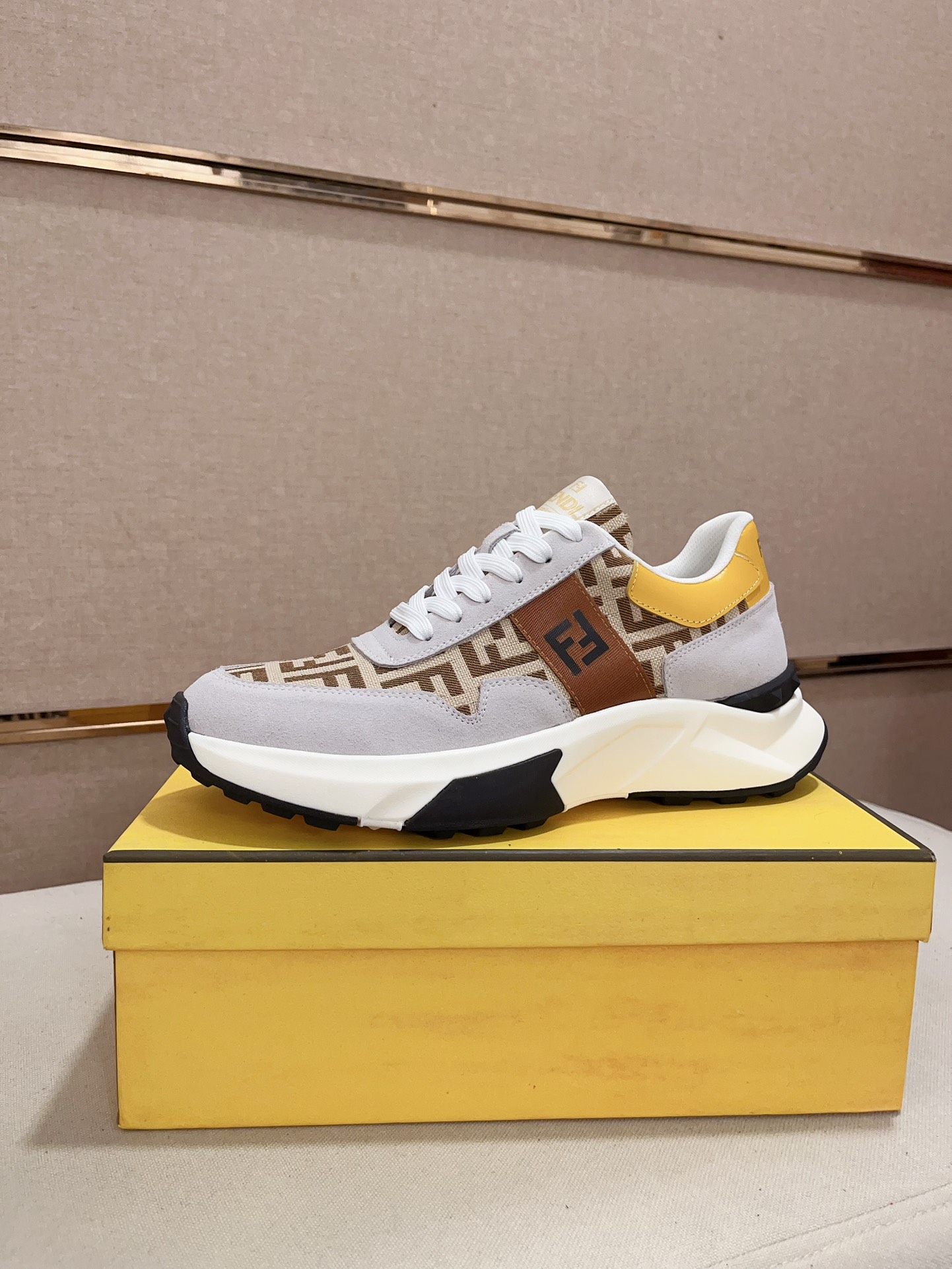 Fendi sz38-44 hnh1210