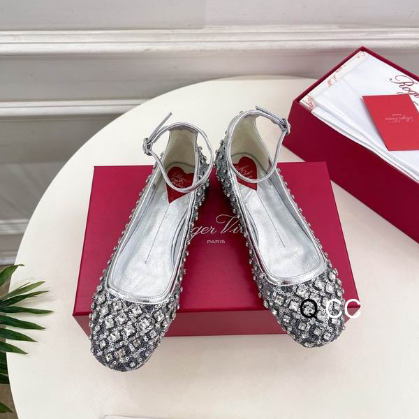 Roger Vivier sz35-40 XC1203