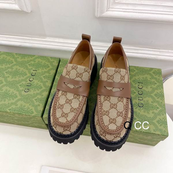 Gucci sz35-40 XC1204
