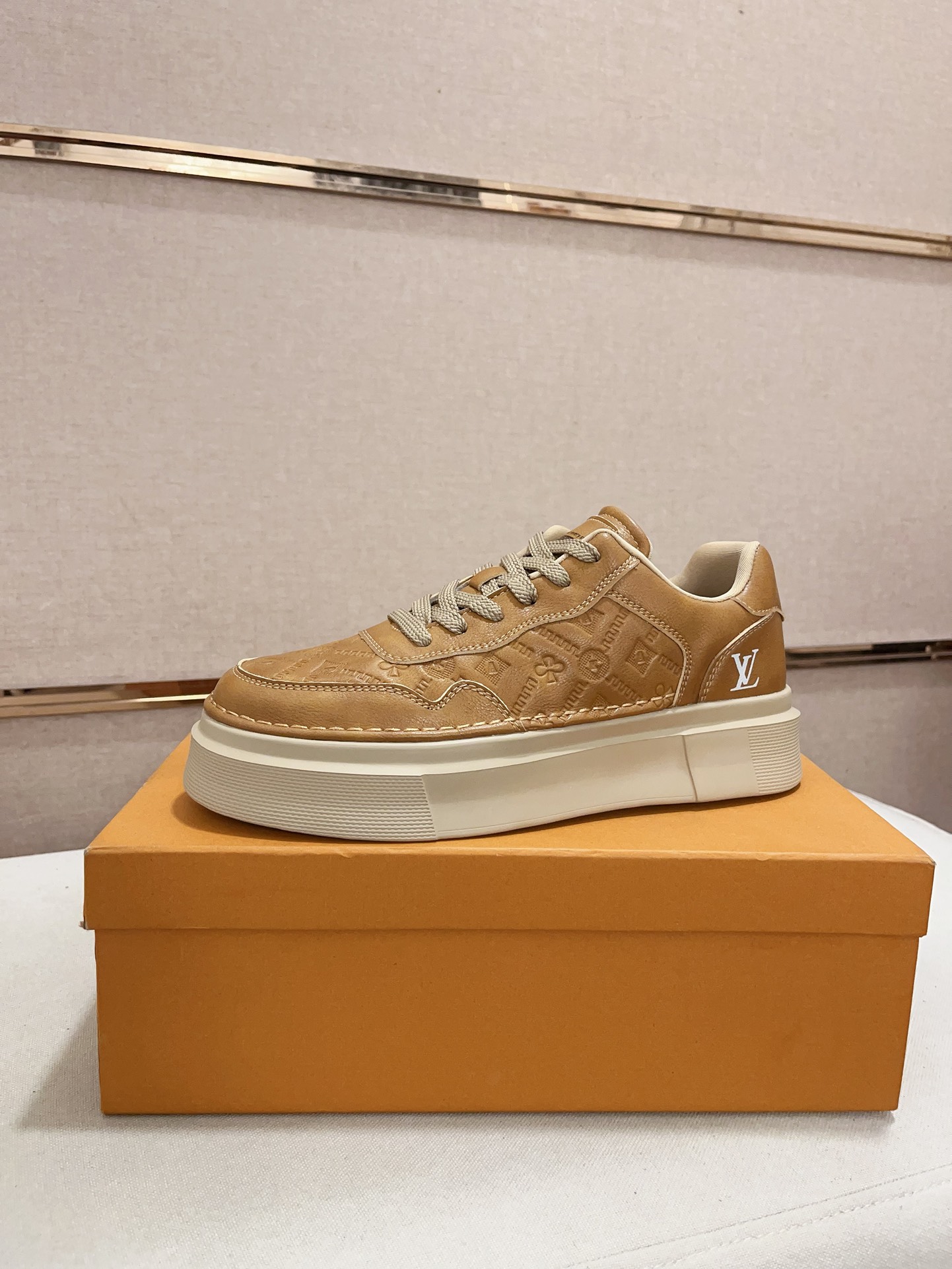 LV sz38-44 hnh1209