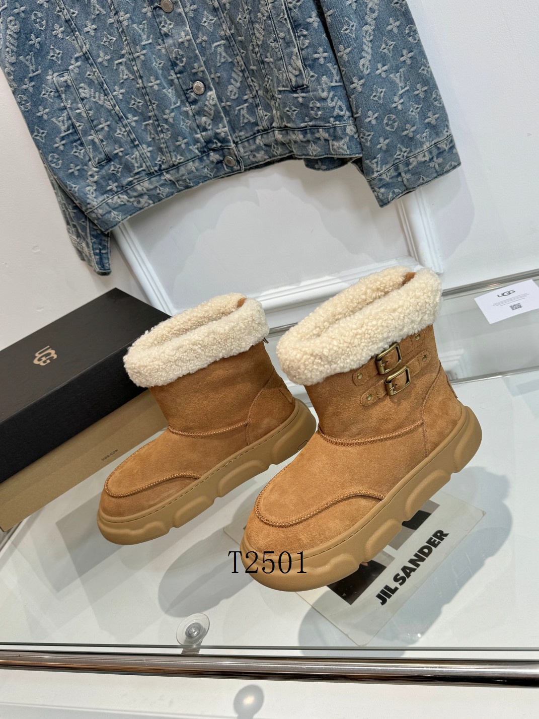 UGG sz35-40 h0101