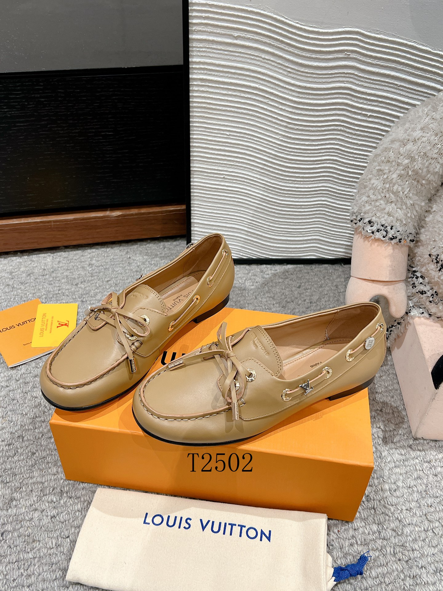 LV sz35-41 h0201