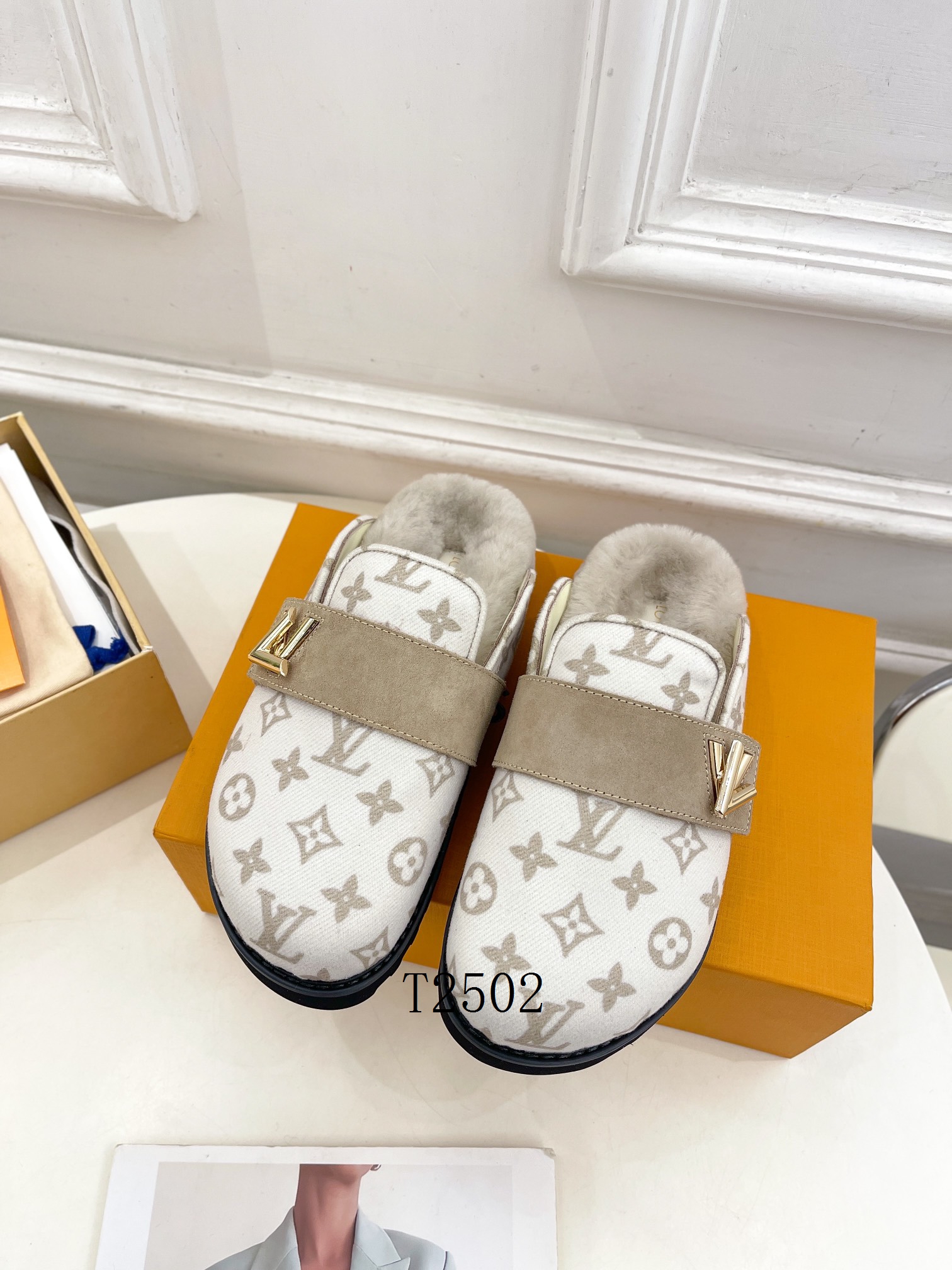 LV sz35-41 h0203