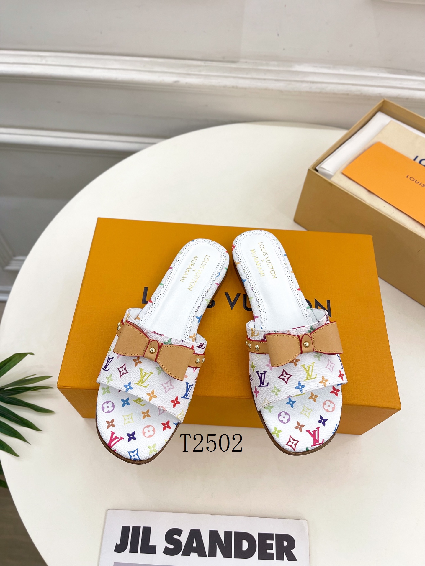 LV sz35-41 h0208